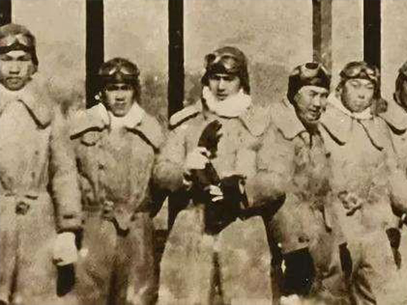 中央航校1700名门望族贵公子23岁抗战血染空