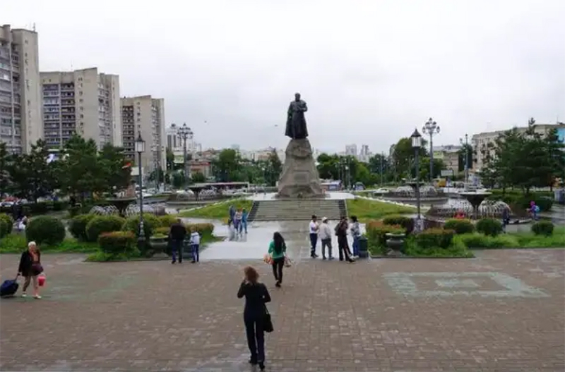 06.jpg